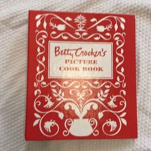 Betty Crocker Picture Cookbook 1998 Edition